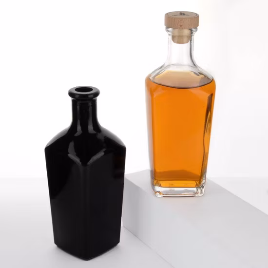 700ml 750ml 투명 광택 흑정령 럼 보드카 위스키 유리 주류 병(코르크 포함)