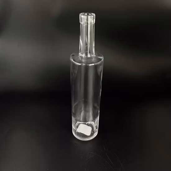 사용자 정의 500ml 700ml 750ml 유리 병 투명 빈 유리 병 보드카 위스키 브랜디 유리 병 데킬라 진 리큐어 영혼 유리 병
